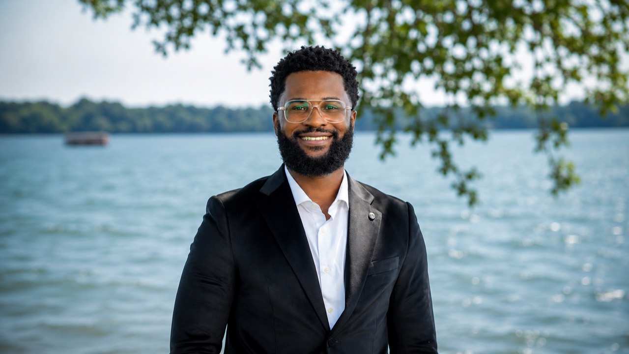 Stephen Gyasi Jr headshot